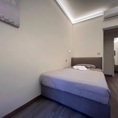 Welcome Riviera-mazzini 30 Ristrutturato Aprile 2025- Bagno E Arredamenti Nuovi- Centralissimo A 100 M Dalle Spiaggie - Vicinissimo A Ristoranti Bar Supermercati La Scelta Ideale Per Un Perfetto Parcheggio A 15 Euro Al Giorno, Da Prenotare Apartment Rapallo